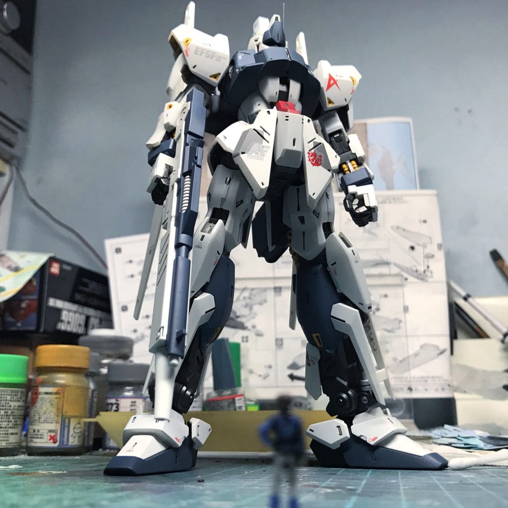 Amuro Ray confused about his order of making a new unit with AE. lol