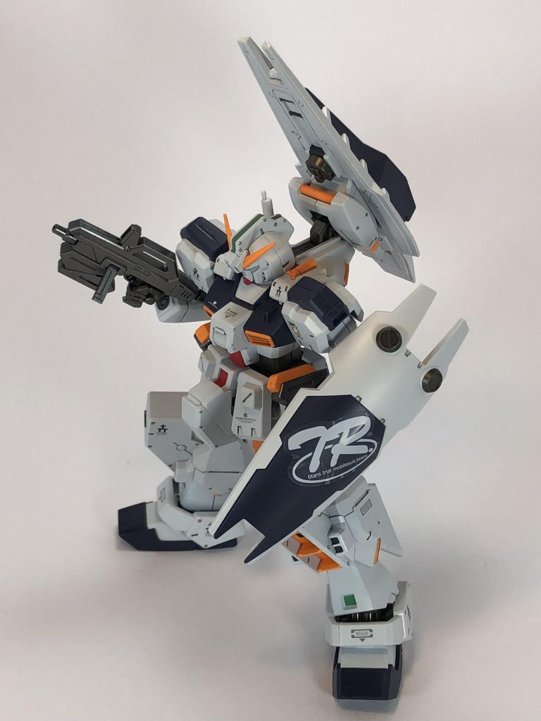 ちょっとだけポーズをつけて。
ご覧いただき、ありがとうございました。