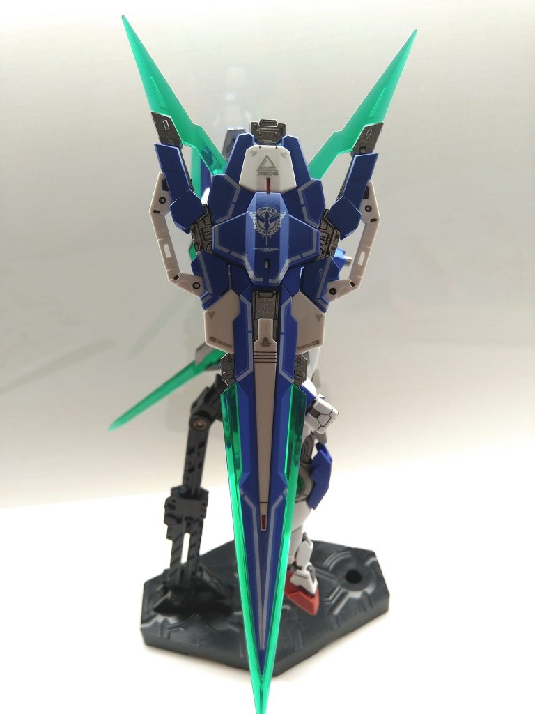 RG ガンダムダブルオークアンタフルセイバー–5枚目/制作者：maru