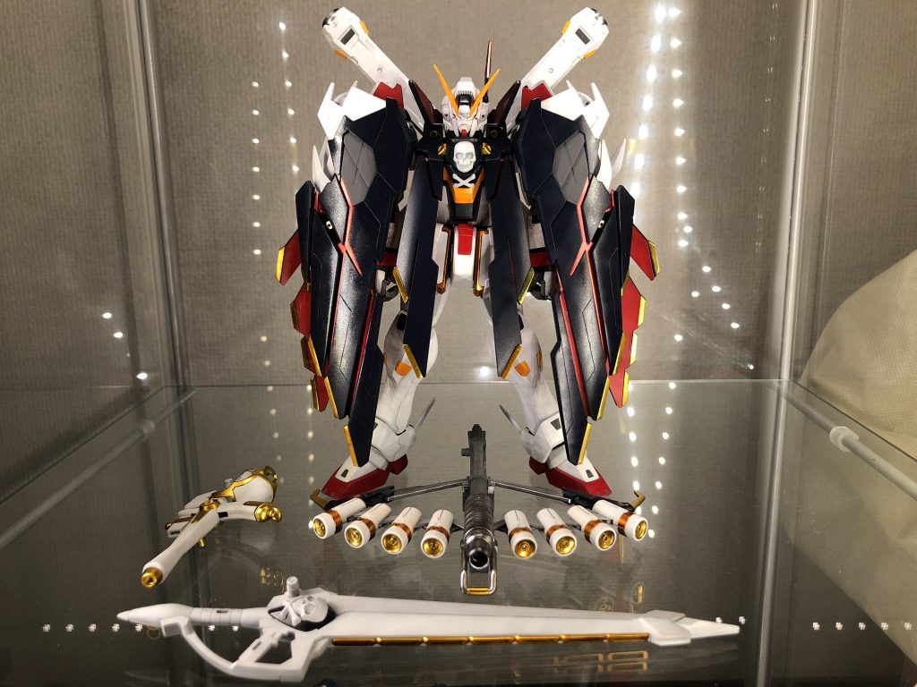 分かりにくいですがフルクロス部分もパーツを分割し少し情報量を増やしています。