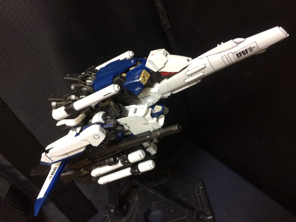 ●Gクルーザー
Gアタッカー+Gベース
Gアタッカーを上部に、Gベースを下部にバックパック部のジョイントにてドッキングした形態。
脚の代わりに、Ex-Sのブースターユニットが付いているので、視覚的にも大きく変化する。Zプラスのハミングバードの可変した状態に近い。