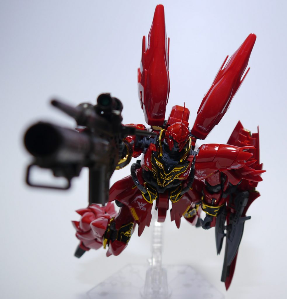 盾も重いのでバランスが…