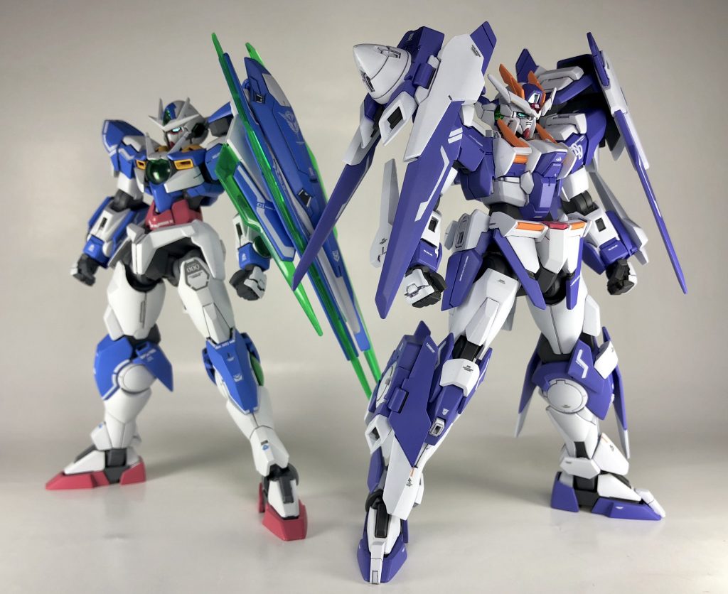 ダブルオークアンタとの揃い踏み。