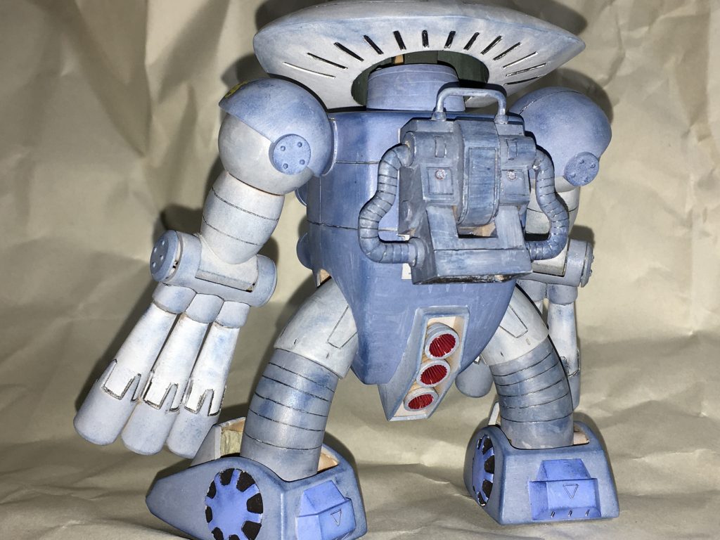 バックショット!
塗装のあらが目立ってる💦