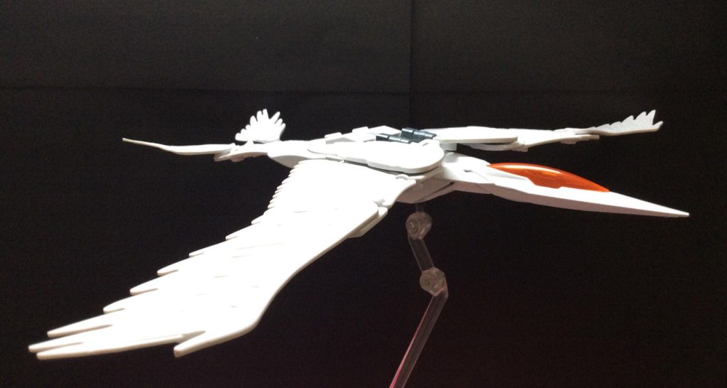 横、厚くならないよう配慮しました