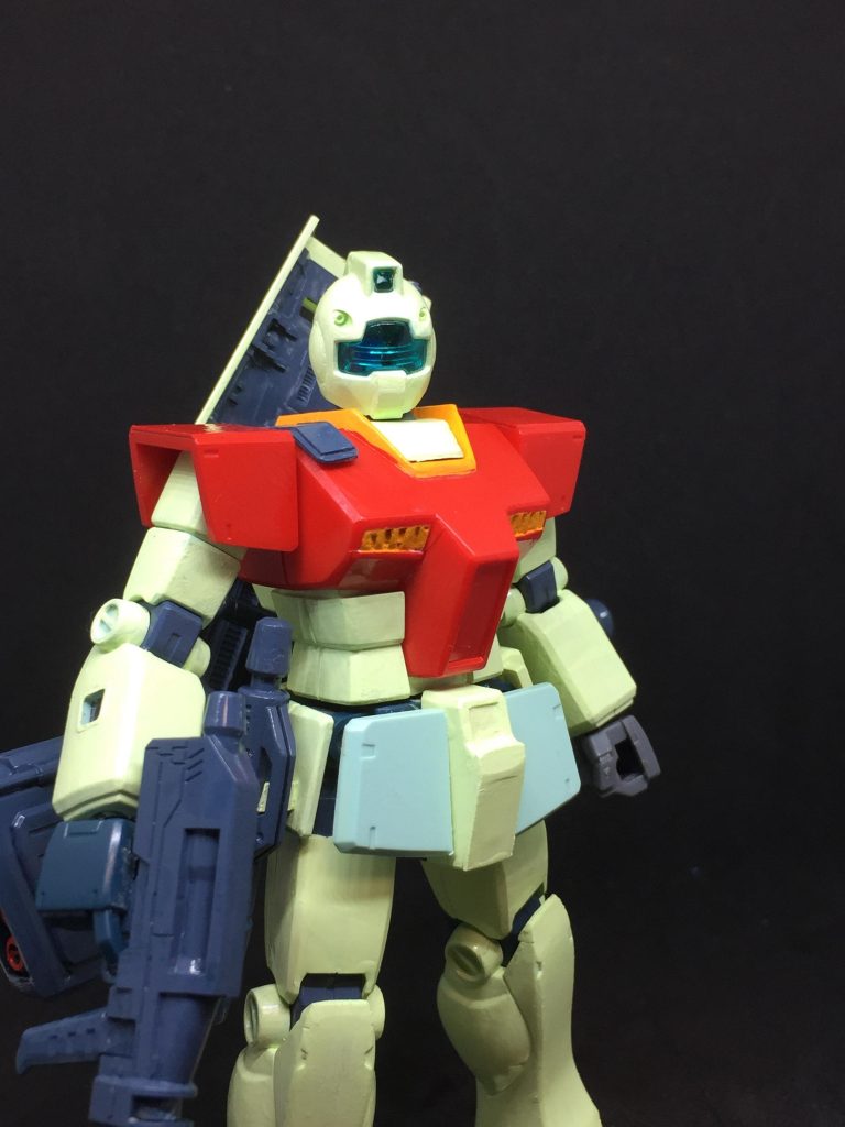 ガイアカラーのペールグリーンを下塗りした時はジム2カラーで困り、フロントスカートを紛失。