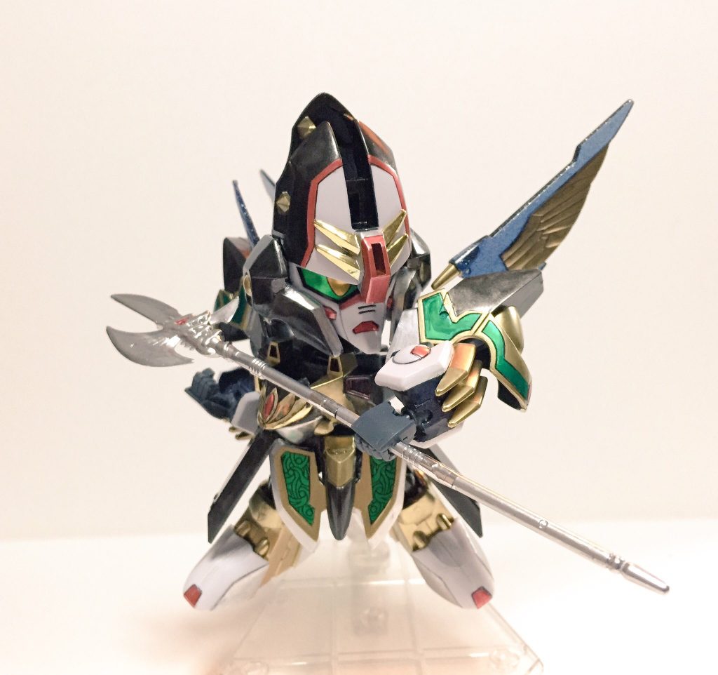 カードダスのポーズも決まります。