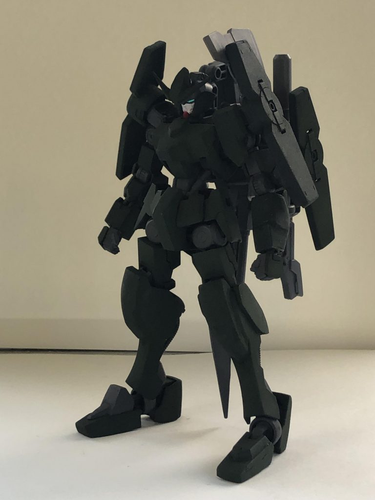 ## 正面
全身黒緑はどうかとも思ってましたけど、完成すればなかなか綺麗になって良かったです。