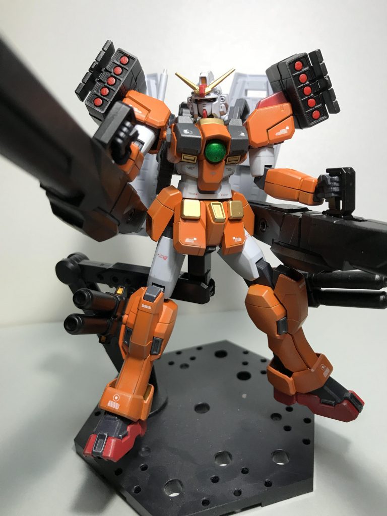 武装はベースそのままですが、引用したビームマスターの名前に不足なしですね。