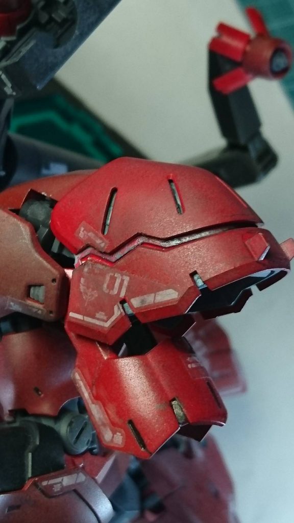 展開部分には「放熱で真っ赤になってる感じ」を出したくて蛍光オレンジ塗ってましたが目立たずかなり苦労しつつ表現しました・・・