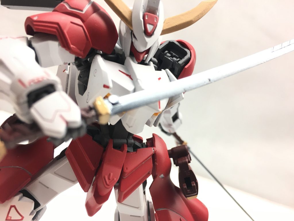 ガンダムバエル月鋼–4枚目/制作者：ちくぜん2