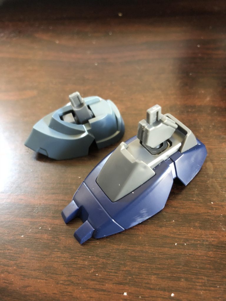 ちなみにそのままでは組めません。そこは足首部分にカミキバーニングの足首パーツを使用して解決。