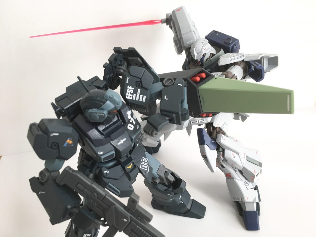 某コロニーレーザーの件では基地の防衛につき、ロンド・ベル隊のジェスタと交戦した(と思っていただこう)