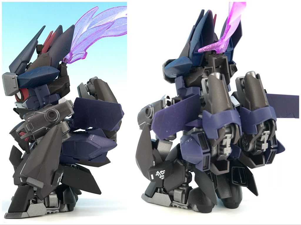 ところで、変化の術を使える機体(あぁ、SDからリアルモードに変形するやつのことだけど)はたくさんあるけれど、それらについて私は以前から納得いかないことがあった。
*どれもこれも、リアルモードの方がSDより強い設定ってどういうことだよ!?*
わざわざSDガンダムの姿になる理由があるのかい?最初からリアルモードでいいじゃないか!なに!?SDの方が燃費がいい!?じゃあ戦闘力で劣るのは間違いないってことなのかい!?それは(**長いので省略**)
というわけで、この機体ではSDこそがいわゆる「本気モード」としている。
たまにはこんな機体があってもいいだろう?