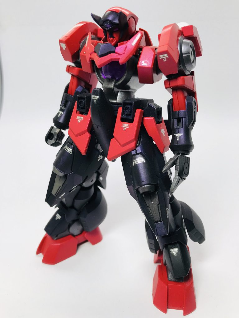 正面
主にオーガ刃-Xをベースでストライカージンクスをミキシングしました。