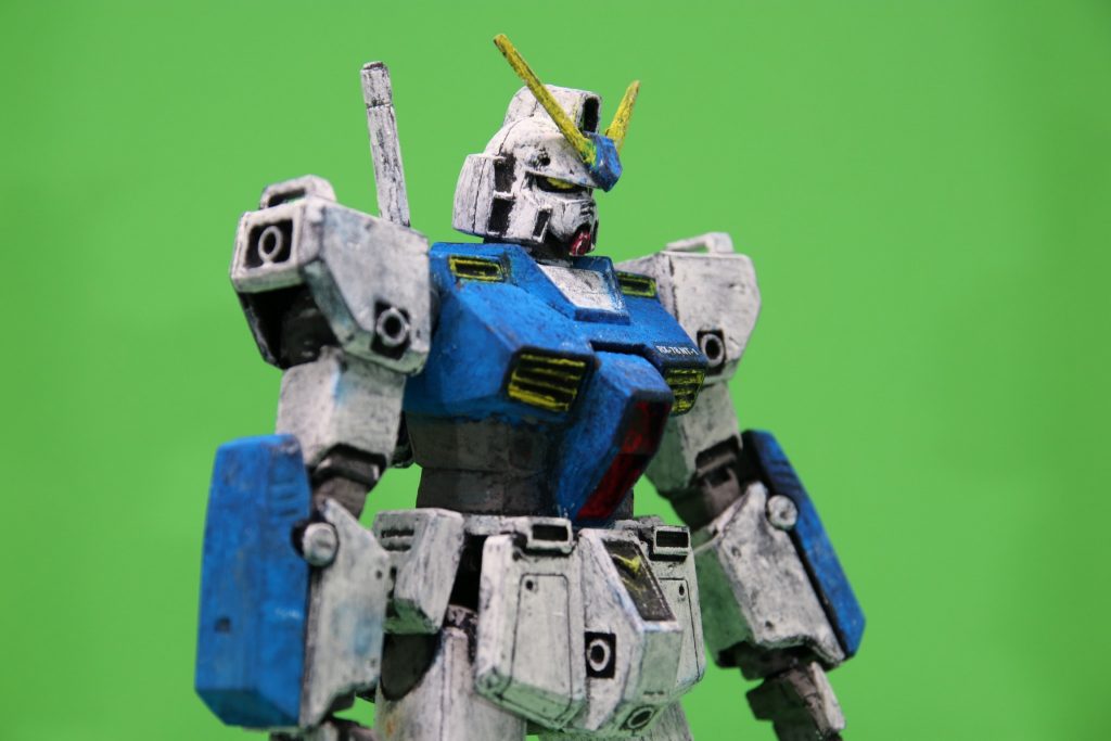 斜め前。うん。ポージングで変わる(実は正面からの写真ストロボ使うの忘れてました)!ちょっとお気に入りの写真ですw