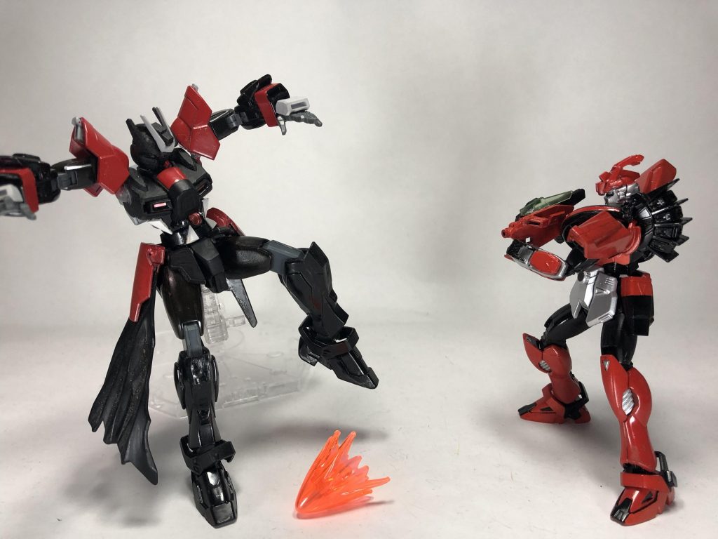 武装その2  ドア銃
車のドアを模した銃。ドアの部分を開くことで空気中からエネルギーをチャージすることができ、継戦能力が高い。