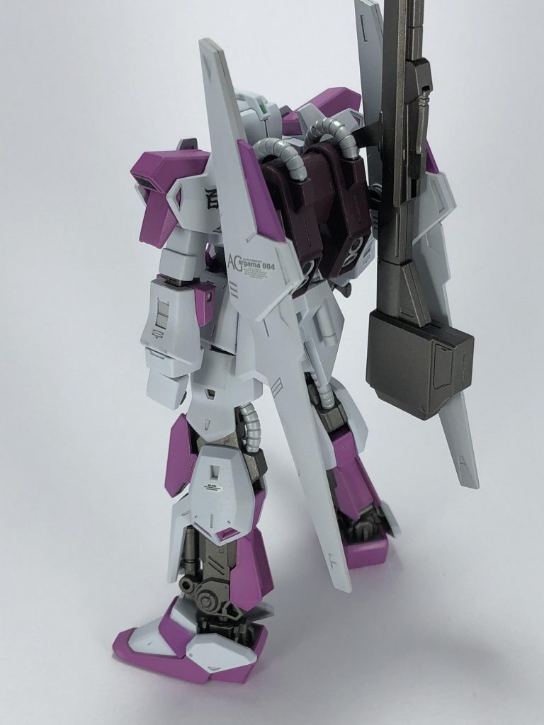 本当にイケメンな機体だと思います。