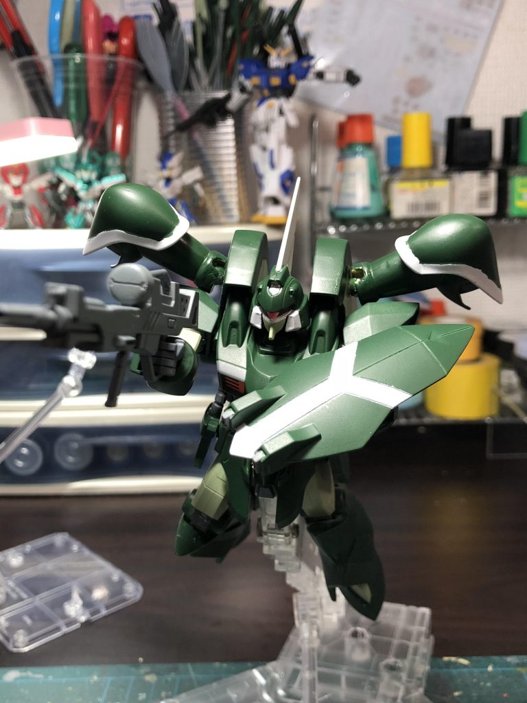 ライフル射撃
劇中では宇宙戦闘しか出てなかったと思うのでスピード感を表現…できてますか？