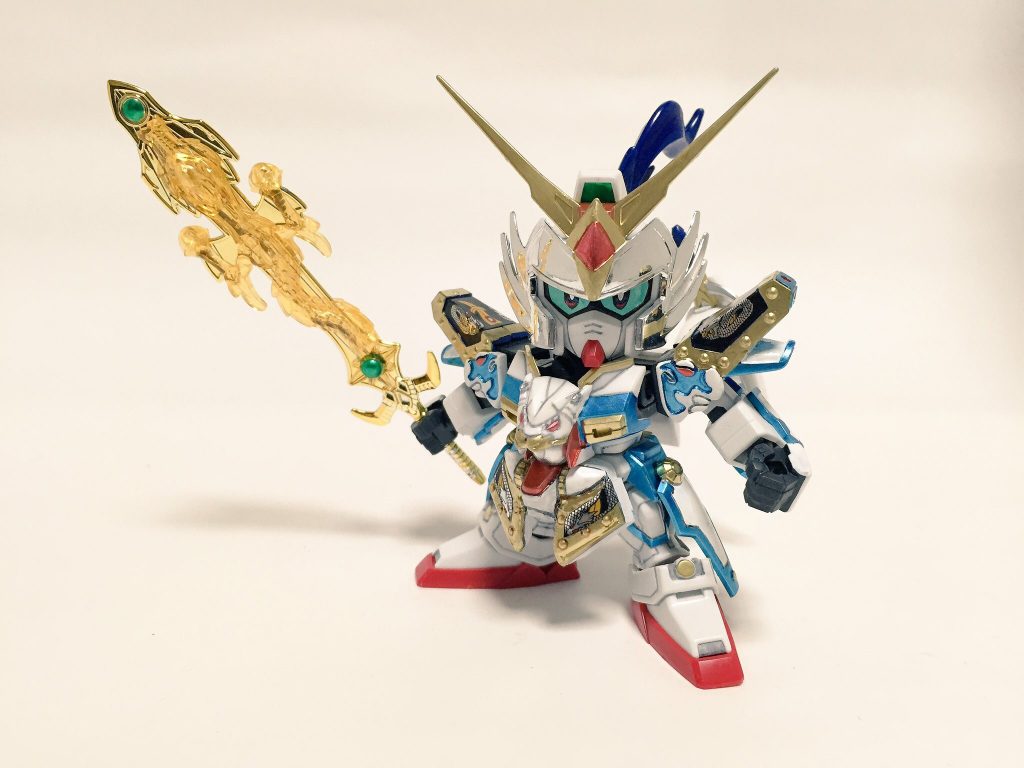 初めて旧BB戦士のLGBB化改造を行った作品です。
劉備ガンダムの龍帝剣も似合いますね。