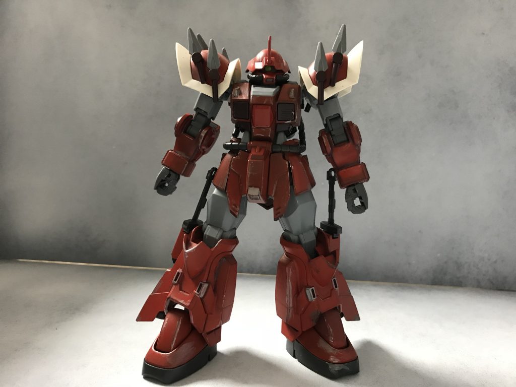 使った機体はほぼイフリート・シュナイドです。
腕の下半分はドムR35で
足の下半分はグフR35です。
ほぼラルさんの力借りてます。