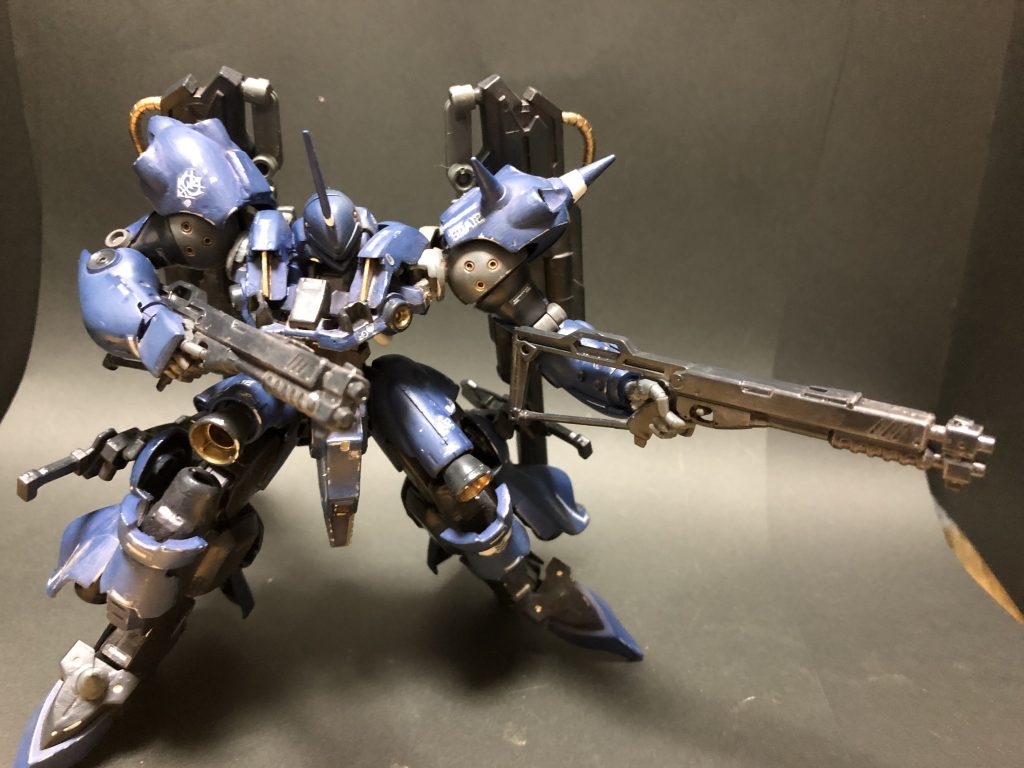 ケンプファーといえばこのショットガン!
実弾が主流の鉄血の世界観に合っていていいなと思ってます。