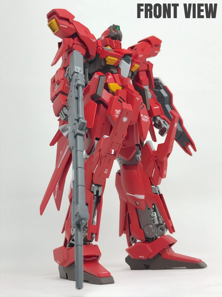 デルタプラスを基本に色々なパーツを
取っ付けております。
尚、赤いからといって、シ◯アさんや
クワ◯ロさんの専用機ではありません!