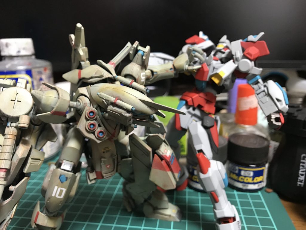 怨念パワーで善戦するラプギス!!
危うしガンダム・グリッド!