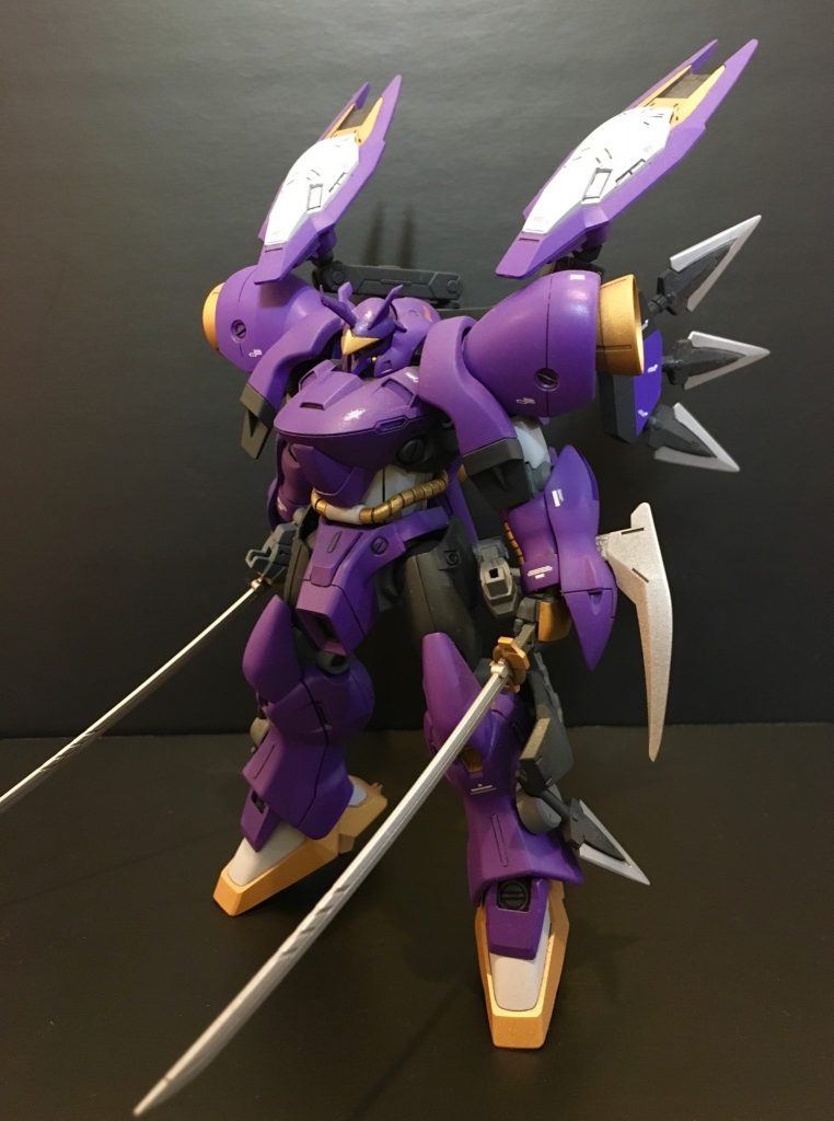 カカトはハイヒール化してます