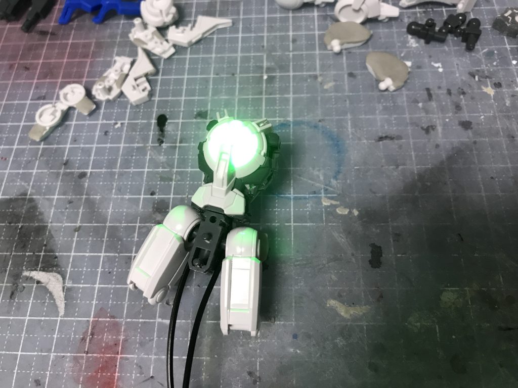 ガンダムアストレア–3枚目/制作者：ヤマクロス