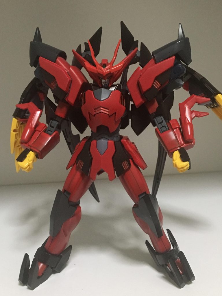 バトル形態
ファング攻撃を潜り抜けた者だけが見る事ができ、その姿を見た者は決して無事ではすまない。