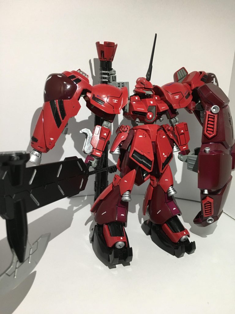 でかいシールドももちろん装備しています。重そうだったのでバーニアを各所に付けてシールド自体の機動性（？）をアップさせました。