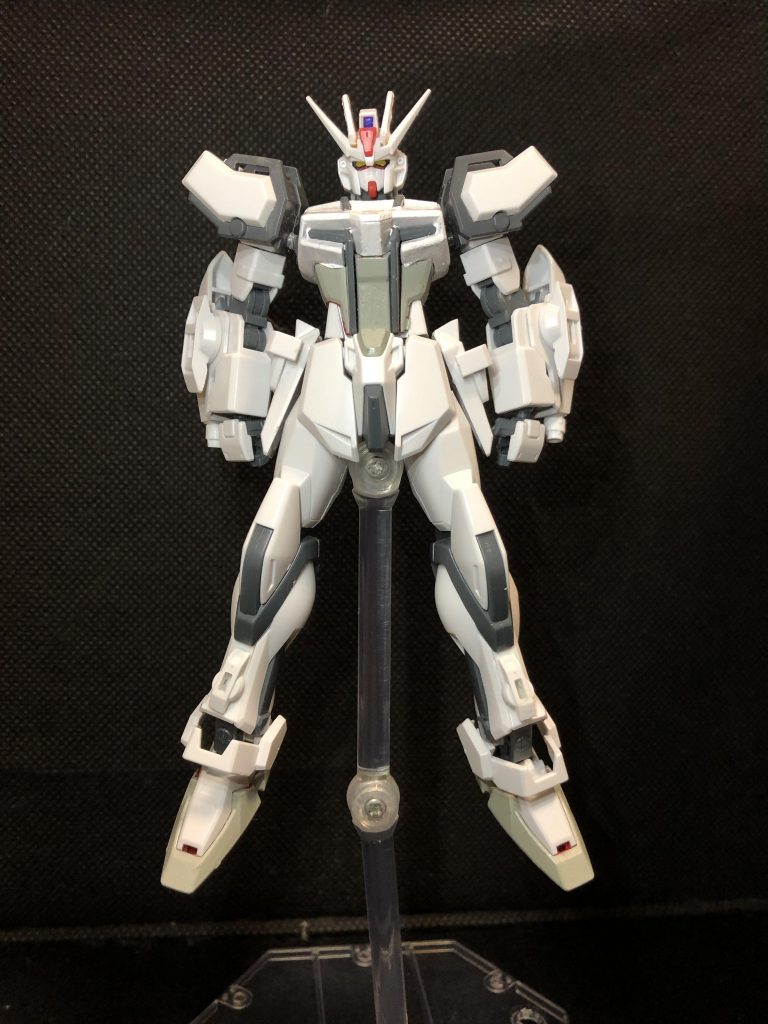 本体正面。GUNSTAで他の方の作品を見ていて、やはり正面からの写真があると大変ありがたいと痛感しました。