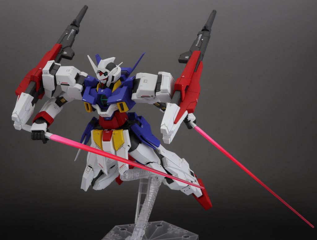 ポージングあれこれ。
全体的に写真が暗いので明るい場所で再度撮影したいですね…