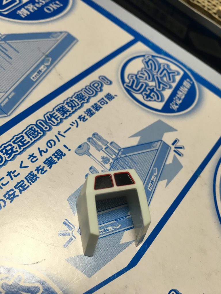 塗り分け箇所が結構細かくて厄介な子でした