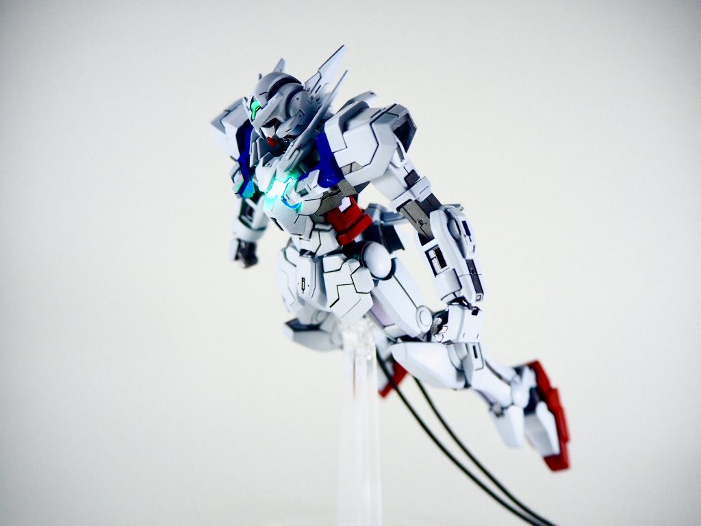 ガンダムアストレア–4枚目/制作者：ヤマクロス