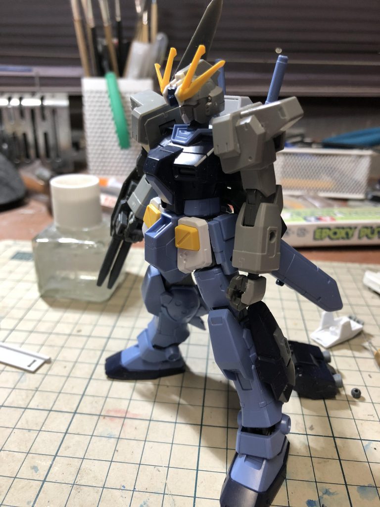 当初は2連ビームライフルを装備させる予定でした。