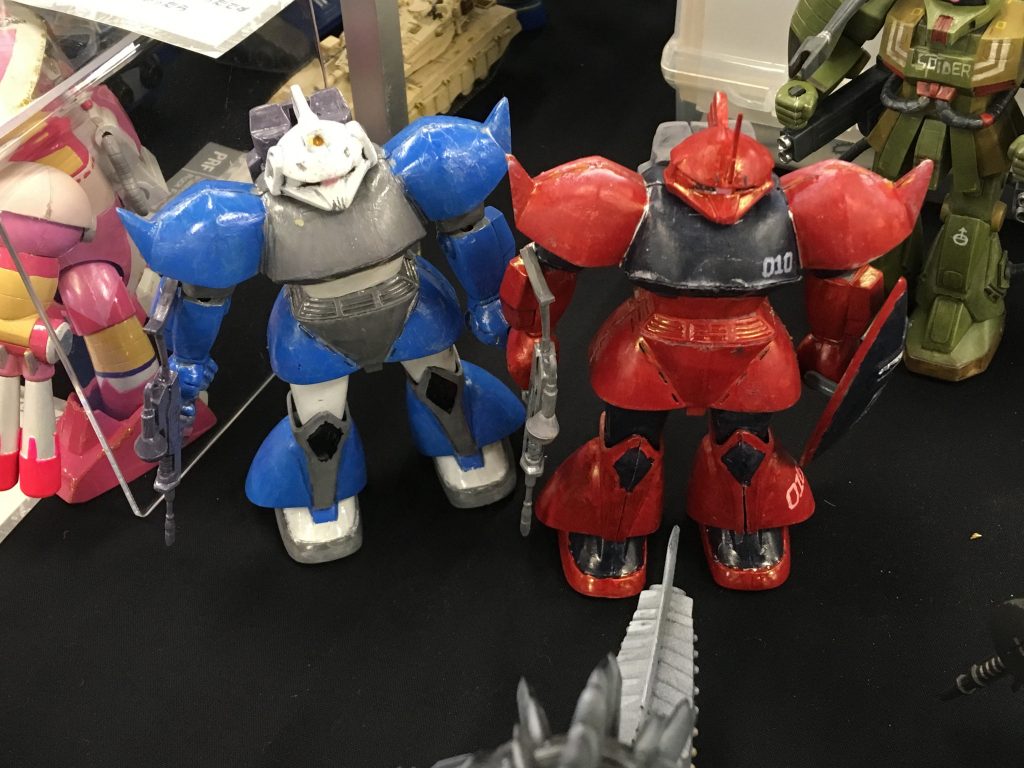 以前製作したユーマのゲルググとのツーショット。