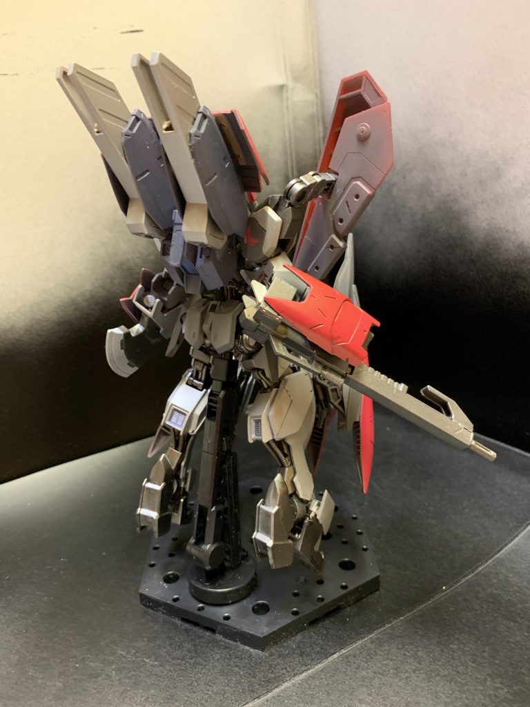 カグツチ接続用バックパック。このままではなんの機能もないですが気に入ってます笑
サブアームユニットとシザースの持ち手部分を利用して作ってます。