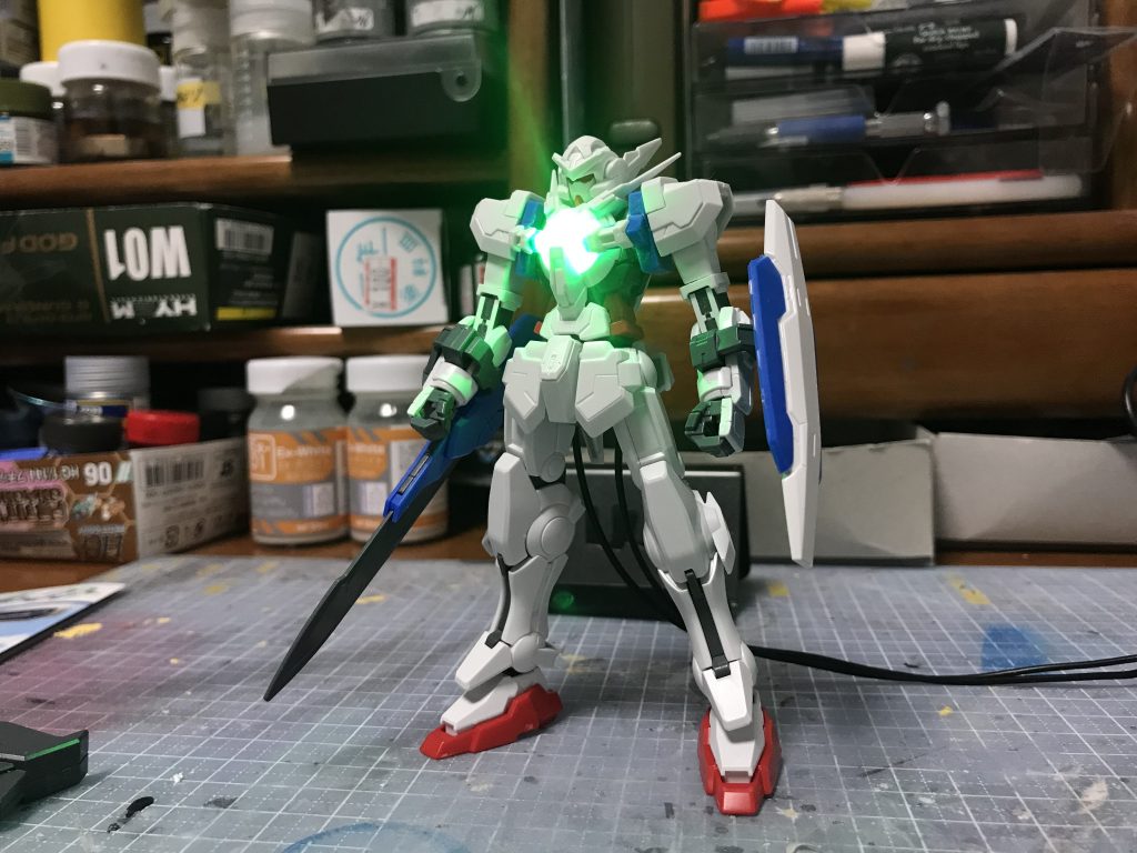 ガンダムアストレア–5枚目/制作者：ヤマクロス