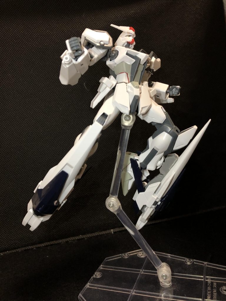 こんな直線的な推力じゃ操縦が難いだろうなぁ