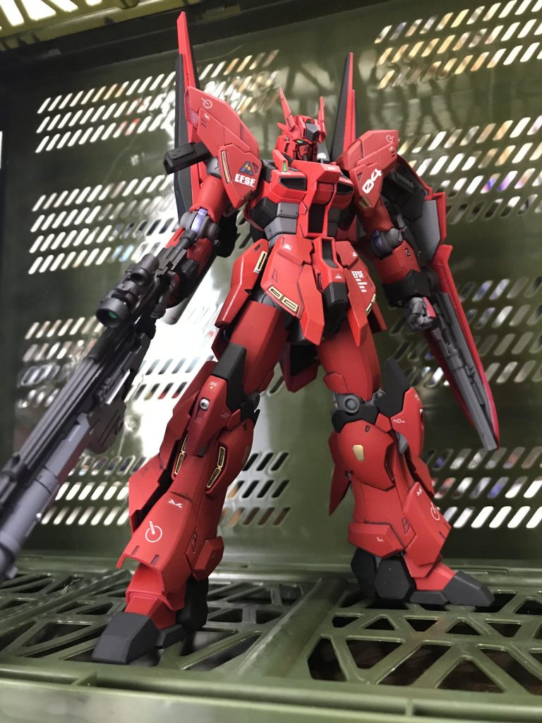 スタインとハイニューブレイブ
なかなか合うと思うのですが...
クワトロ大尉の新しい機体であります✨