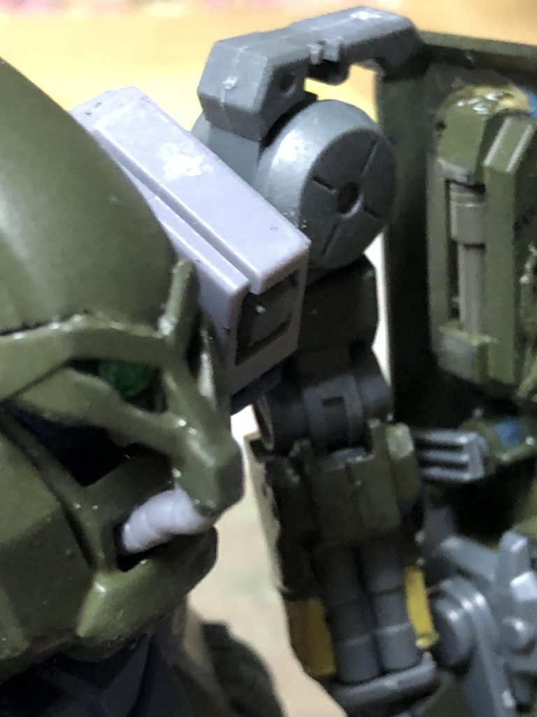 シールドについていて
