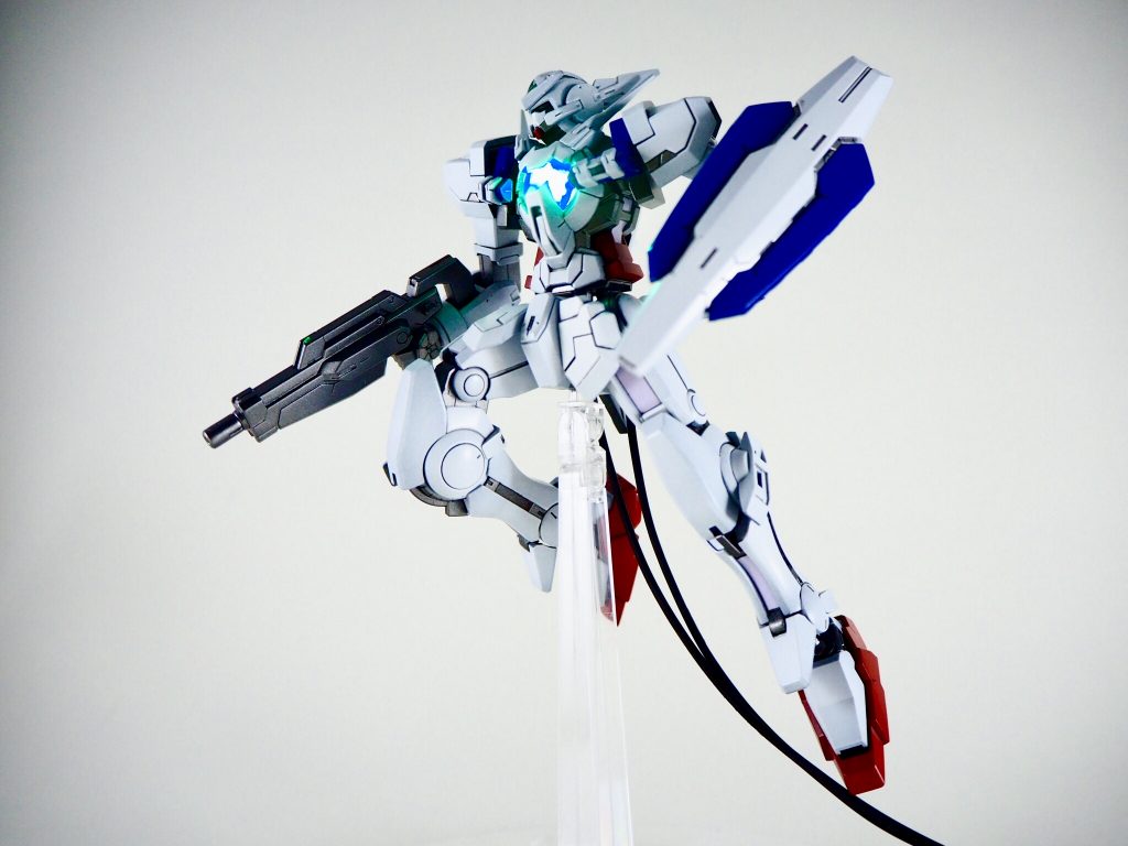 ガンダムアストレア–5枚目/制作者：ヤマクロス