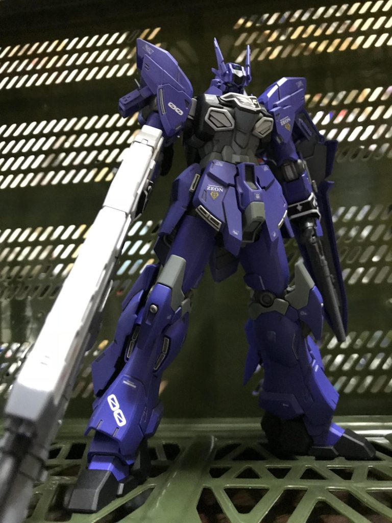 ザフィーアはサファイアのドイツ語。