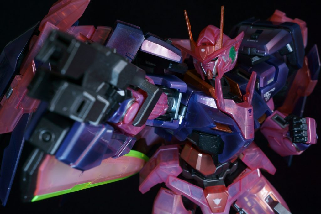 ダブルオーライザーと言えば格闘というイメージでしたがライフルモードも十分にかっこよく決まりました!