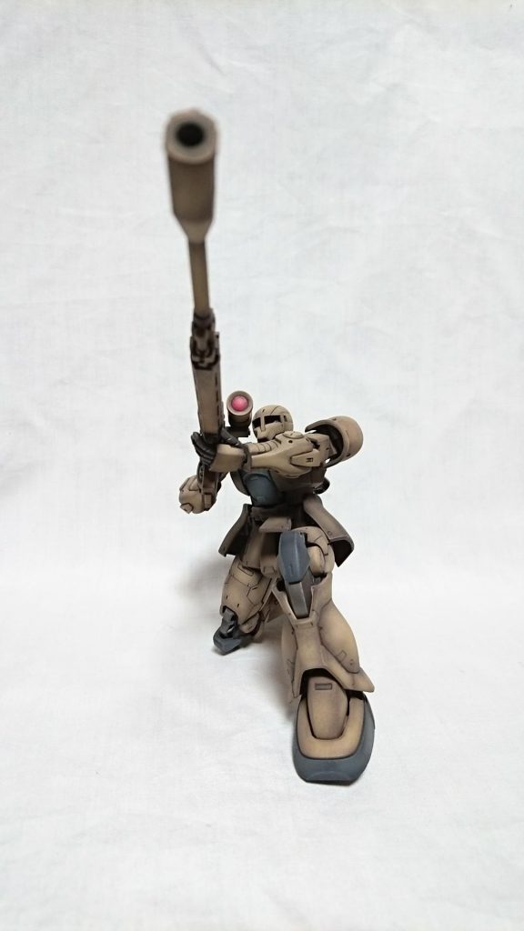 マホガニーからの立ち上げ塗装の後、ウェザリングを施してます。