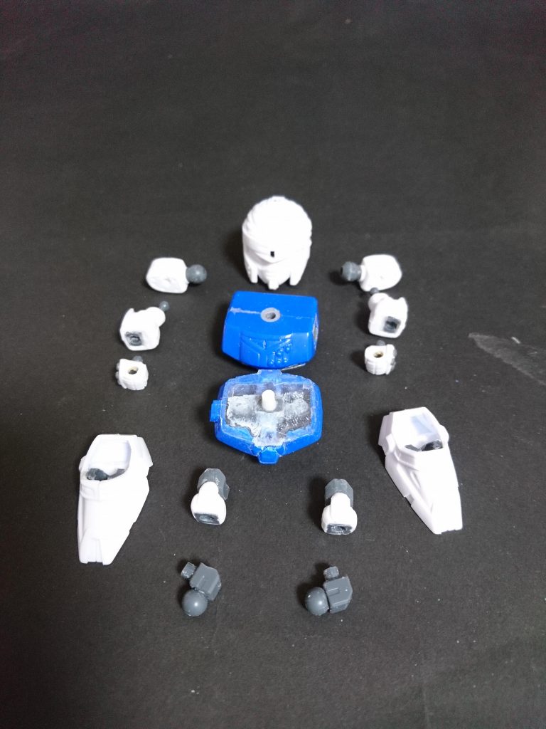 構造。
旧体型の割にはよく動くようになったかと思います。