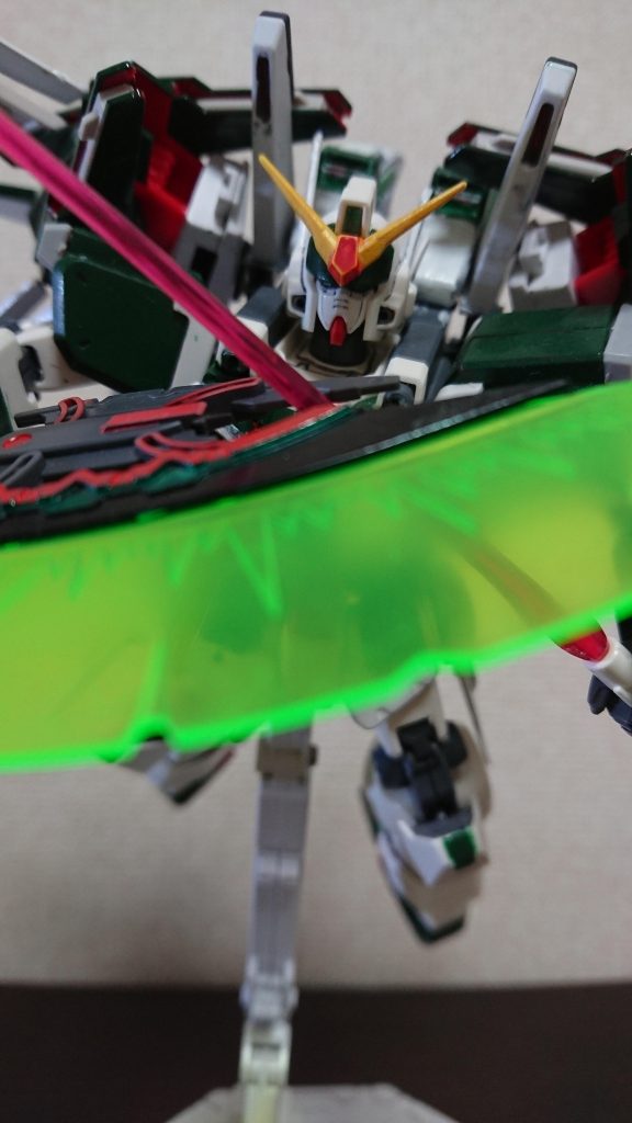 ガンダムエピナールウイング–5枚目/制作者：イッキー