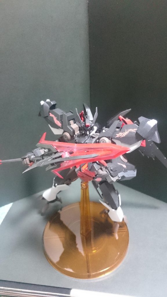 ガンダムベリアル・ケーニッヒ–6枚目/制作者：Rた狼